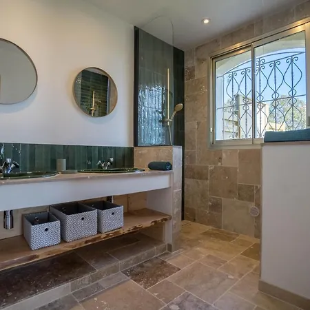 L'esterel Avec Piscine Vue -mandelieu 06210- 6 Pers Casa vacanze